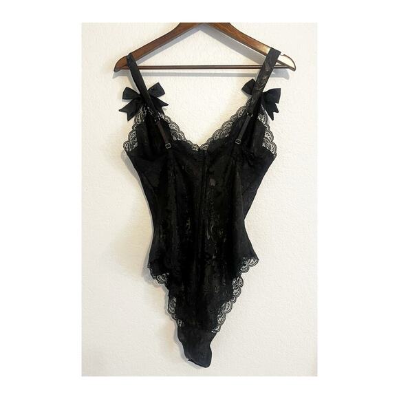 Victoria's Secret Vintage Gold Label Lingerie Lace Teddy Onesie Black Medium - Picture 3 of 10